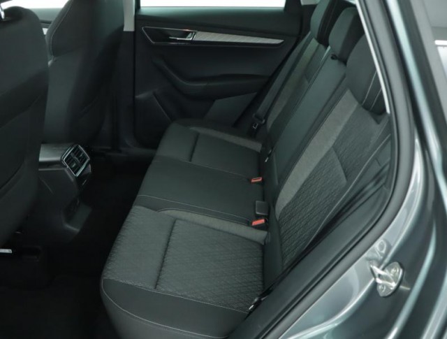 Škoda Karoq  1.5 TSI Style