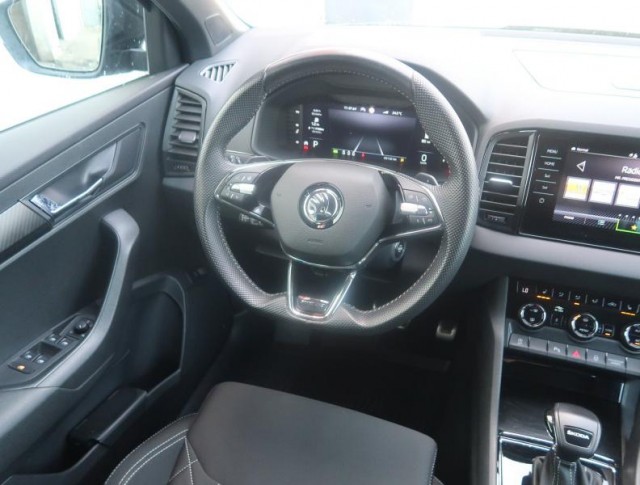 Škoda Karoq  1.5 TSI Sportline