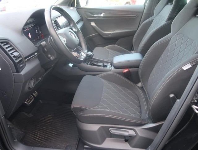 Škoda Karoq  1.5 TSI Sportline