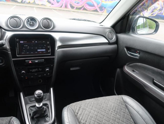 Suzuki Vitara  1.4 BoosterJet 