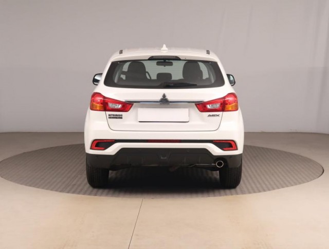 Mitsubishi ASX  1.6 MIVEC Inform
