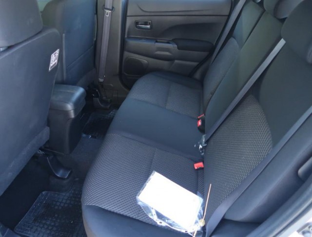Mitsubishi ASX  1.6 MIVEC Inform