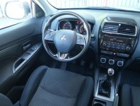 Mitsubishi ASX  1.6 MIVEC Inform