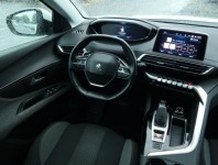 Peugeot 5008  PureTech 130 