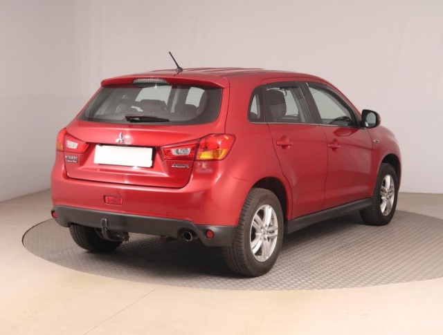 Mitsubishi ASX  1.8 DI-D MIVEC Intense