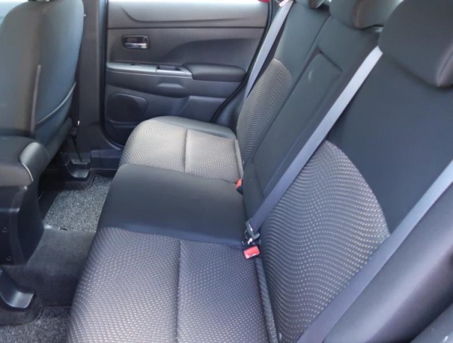 Mitsubishi ASX  1.8 DI-D MIVEC Intense