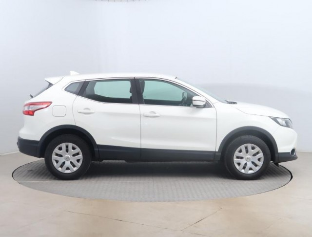 Nissan Qashqai  1.2 DIG-T 