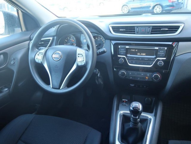 Nissan Qashqai  1.2 DIG-T 