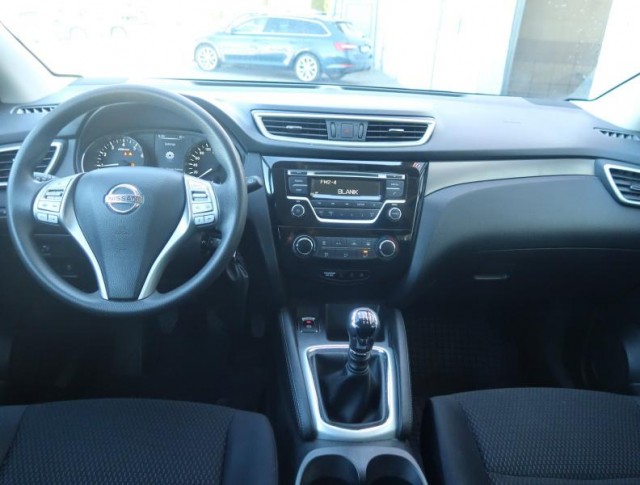 Nissan Qashqai  1.2 DIG-T 