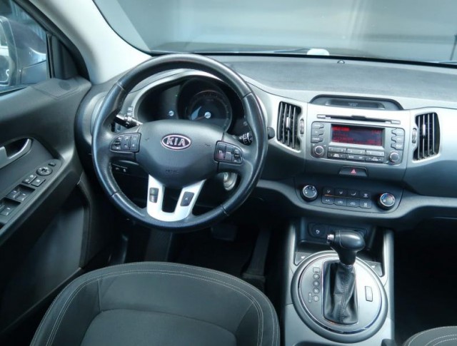 Kia Sportage  2.0 CRDi 