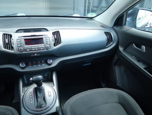 Kia Sportage  2.0 CRDi 
