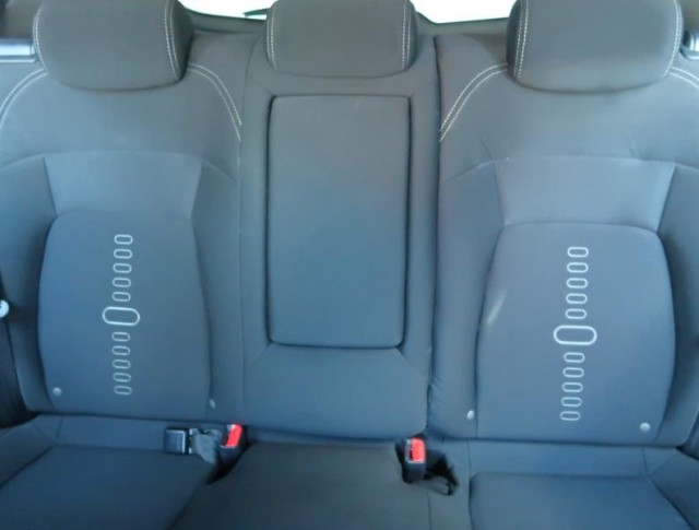 Kia Sportage  2.0 CRDi 