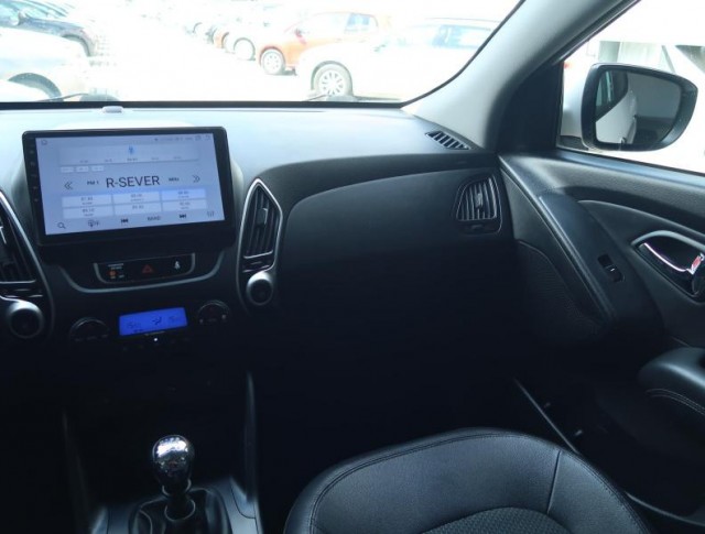 Hyundai ix35  1.6 GDI 