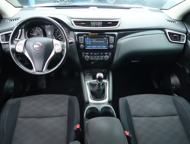 Nissan Qashqai  1.5 dCi 