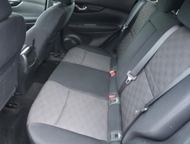 Nissan Qashqai  1.5 dCi 