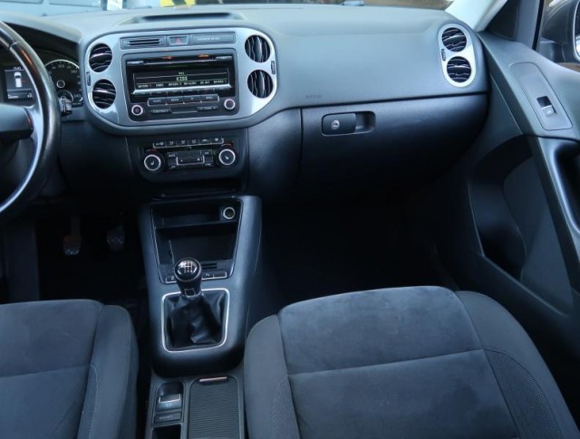 Volkswagen Tiguan  2.0 TDI 