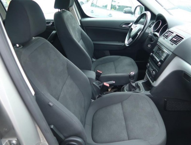 Škoda Yeti  1.2 TSI Ambition Plus