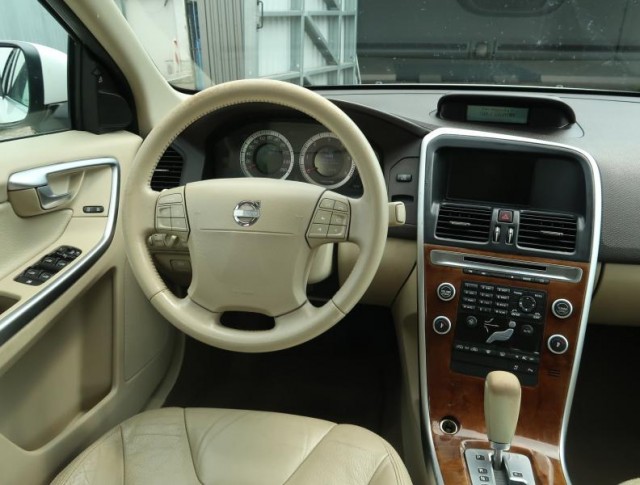 Volvo XC60  D5 Momentum