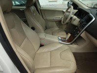 Volvo XC60  D5 Momentum