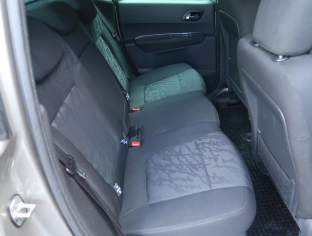 Peugeot 3008  1.6 HDi 