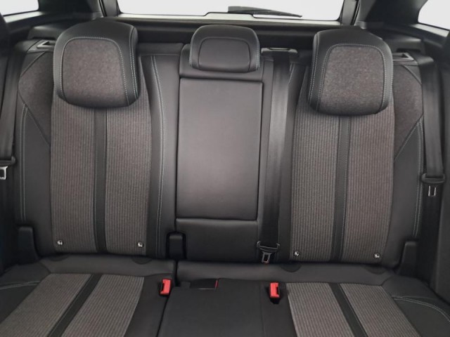 Peugeot 3008  1.2 PureTech 