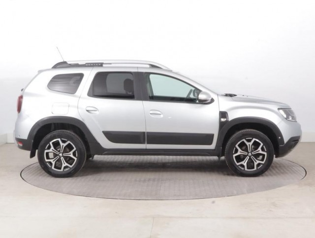 Dacia Duster  1.6 SCe Prestige