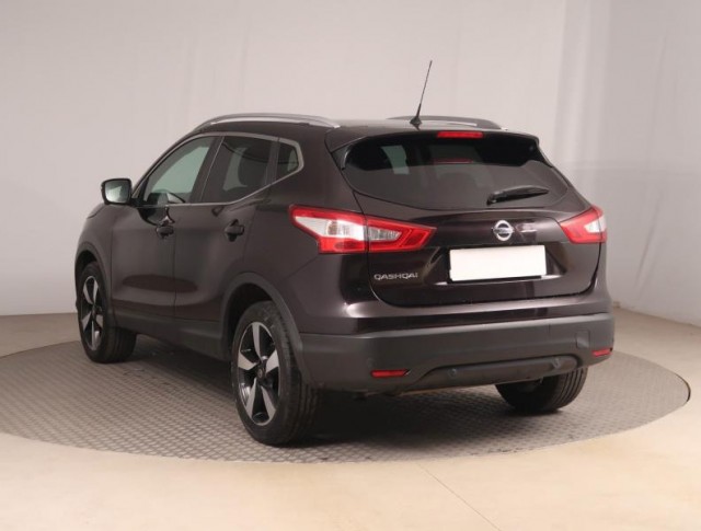 Nissan Qashqai  1.2 DIG-T 