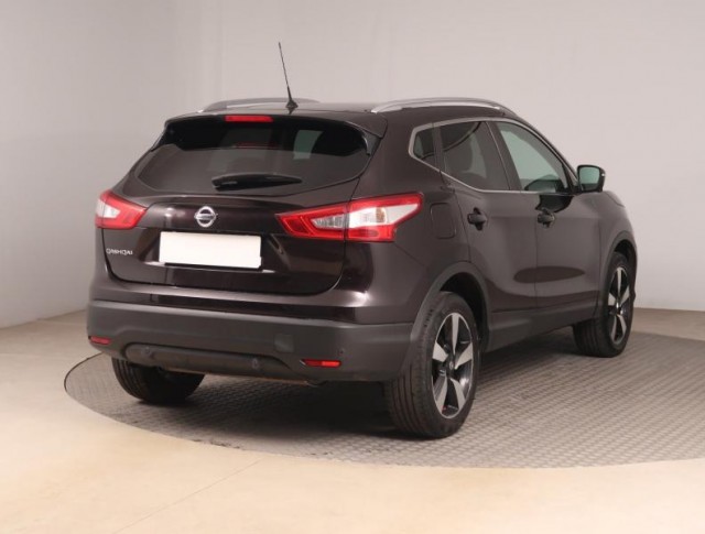 Nissan Qashqai  1.2 DIG-T 