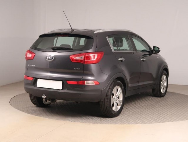 Kia Sportage  2.0 CRDi 