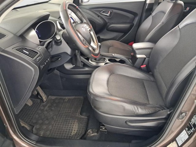 Hyundai ix35  2.0 CRDi 