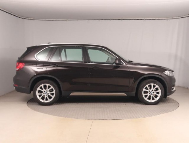BMW X5  xDrive30d xLine