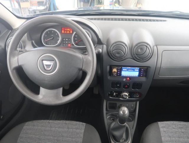 Dacia Duster  1.6 16V 
