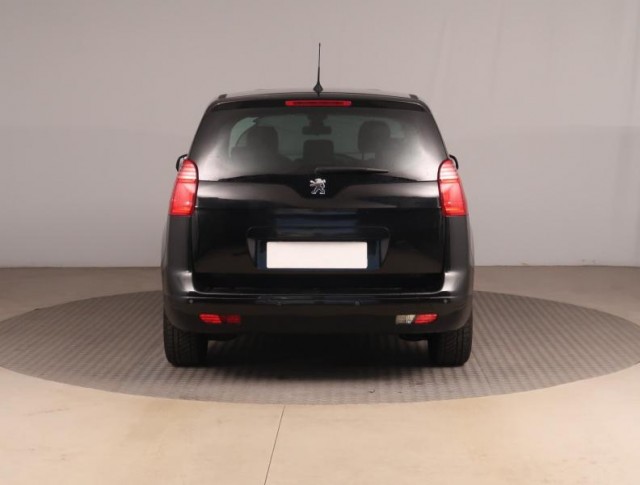 Peugeot 5008  1.6 HDi Active Pack