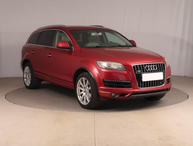 Audi Q7  3.0 TDI 