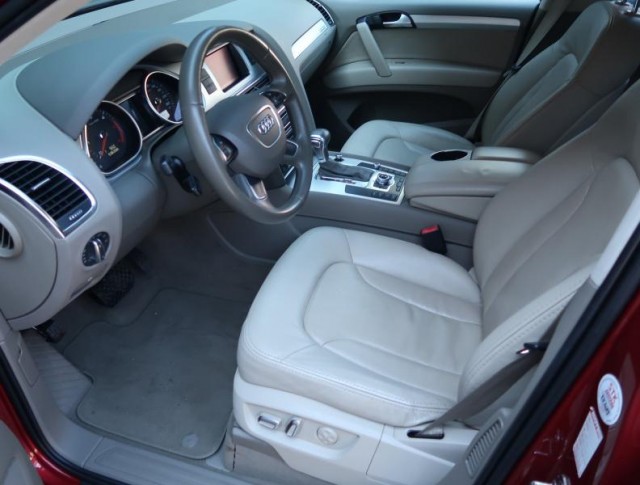 Audi Q7  3.0 TDI 