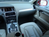 Audi Q7  3.0 TDI 