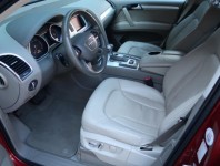 Audi Q7  3.0 TDI 