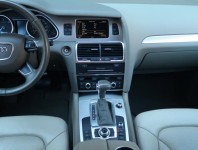 Audi Q7  3.0 TDI 