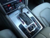 Audi Q7  3.0 TDI 
