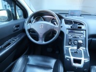 Peugeot 5008  1.6 HDi 