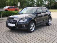 Audi Q5  2.0 TDI S line