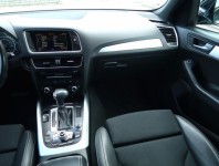 Audi Q5  2.0 TDI S line