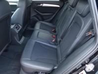 Audi Q5  2.0 TDI S line