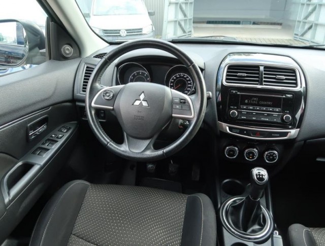Mitsubishi ASX  1.6 MIVEC 