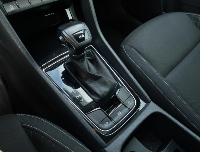 Škoda Karoq  1.6 TDI Style