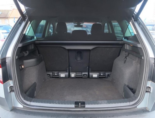 Škoda Karoq  1.6 TDI Style