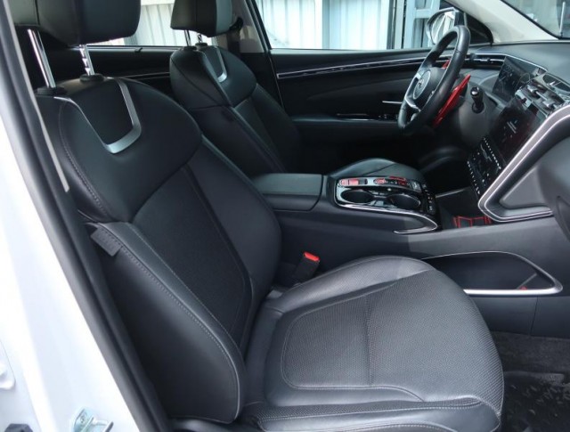 Hyundai Tucson  1.6 T-GDI HEV Style