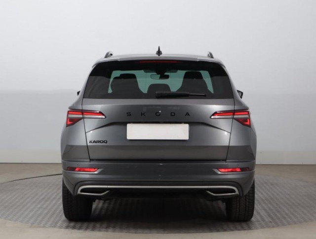 Škoda Karoq  1.5 TSI Sportline