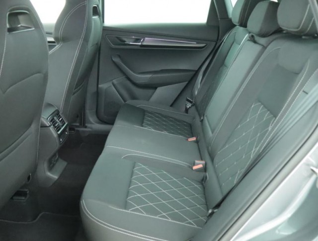 Škoda Karoq  1.5 TSI Sportline