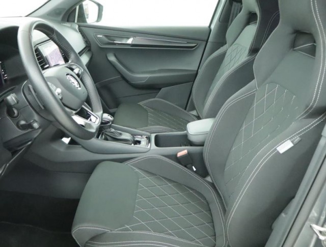 Škoda Karoq  1.5 TSI Sportline